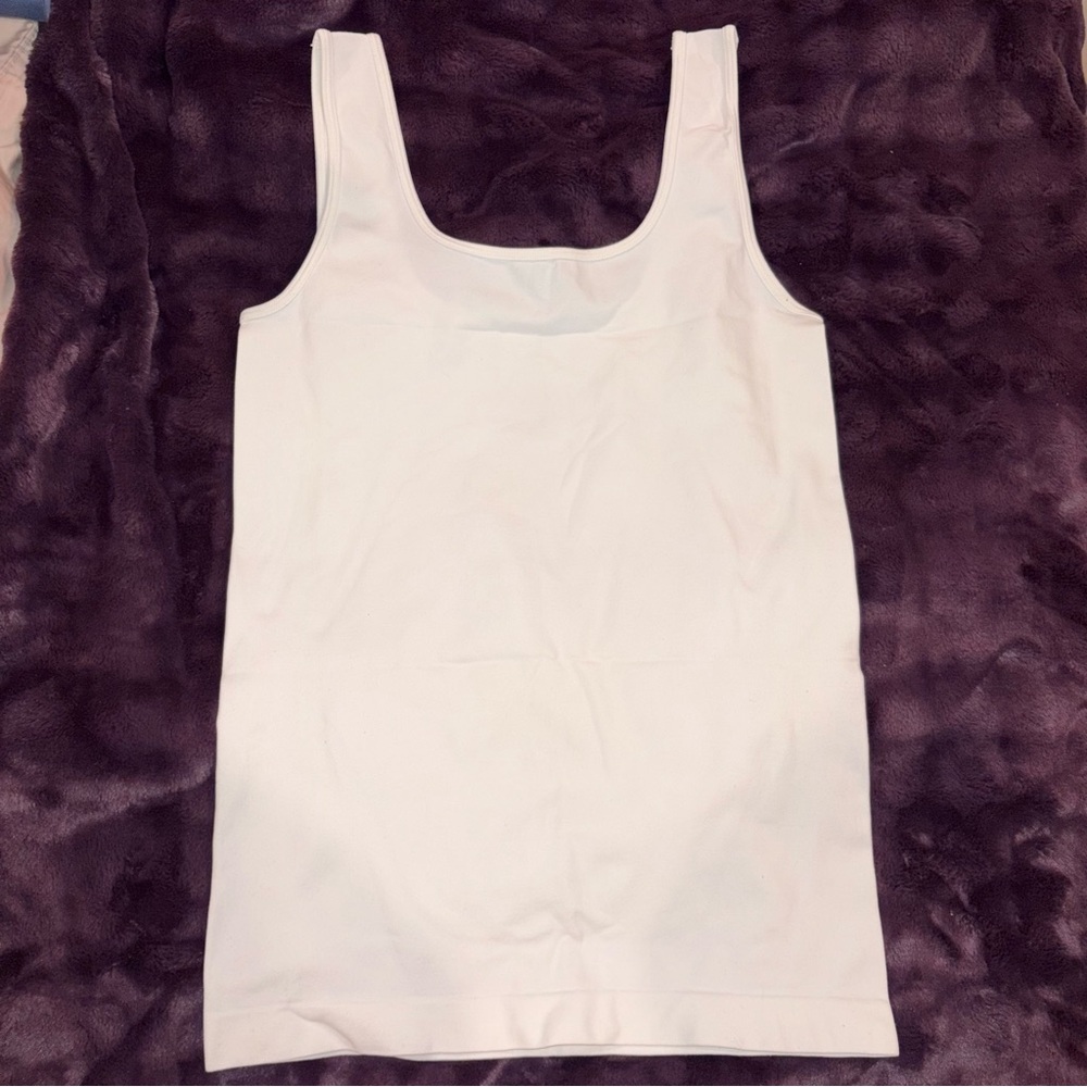 LOFT - White Smooth Scoop Tank Top